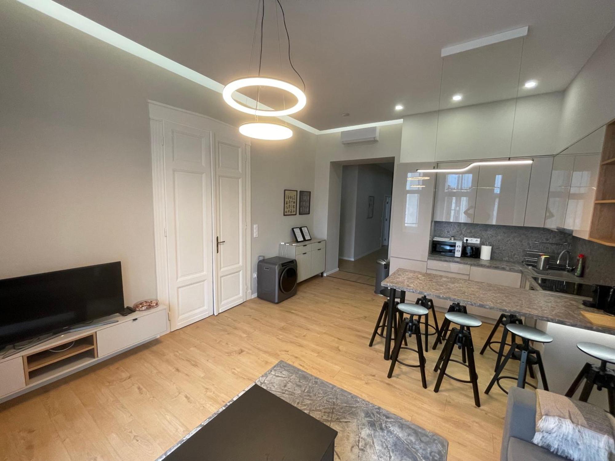 City Center 4! Modern And Cozy 3Br In City Center! 부다페스트 외부 사진